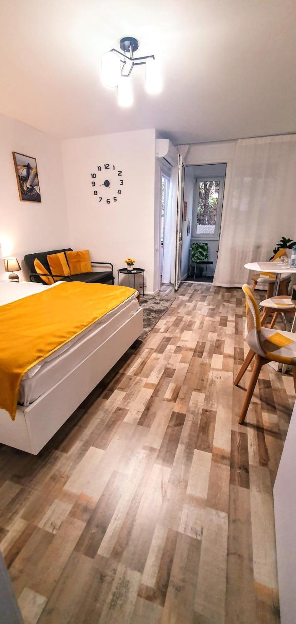 The Yellow King - Luxurious Apartment 布加勒斯特 外观 照片